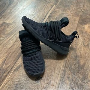 Girls/Boys adidas’s shoes